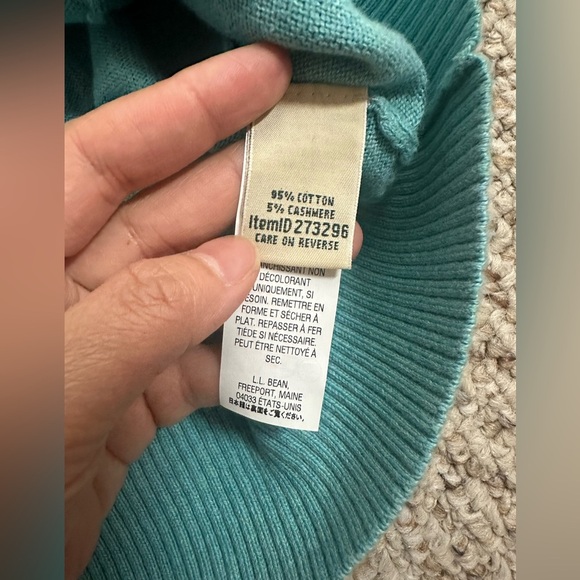 L.L. Bean Blue Long Sleeve Sweatshirt size L - Picture 6 of 8